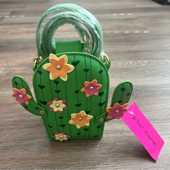 NWT Betsey Johnson Kitsch XO Desert Cactus 3D faux leather crossbody bag - Picture 11 of 14